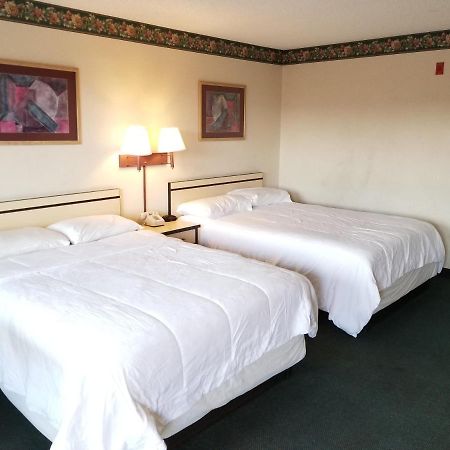 Travelstar Inn & Suites Colorado Springs Exteriér fotografie