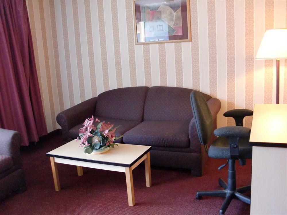 Travelstar Inn & Suites Colorado Springs Exteriér fotografie