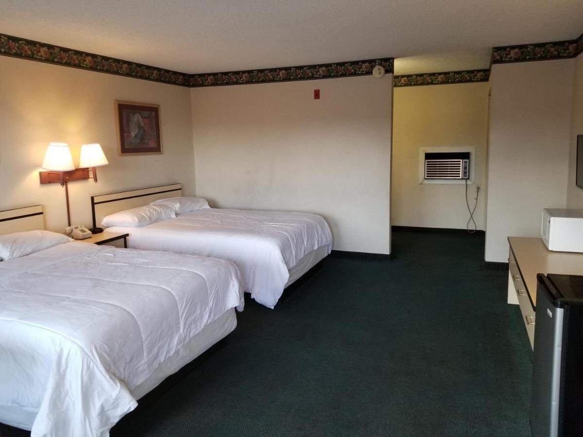 Travelstar Inn & Suites Colorado Springs Exteriér fotografie